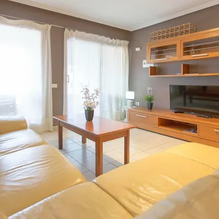 Marine Breeze 아파트 코라레호